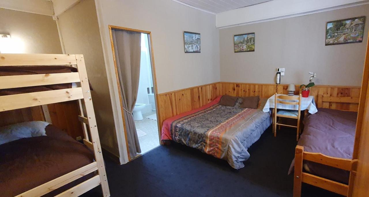 Hotel Les Deux Cols Sainte-Marie-de-Campan Esterno foto