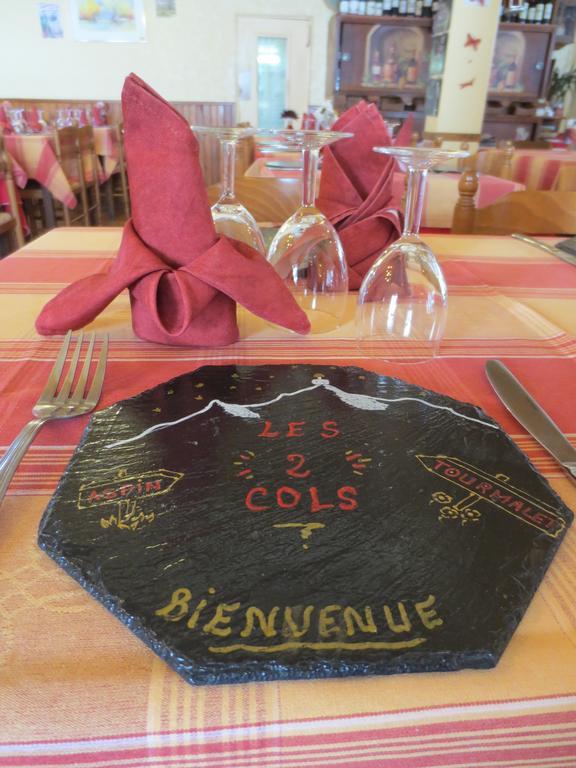 Hotel Les Deux Cols Sainte-Marie-de-Campan Camera foto