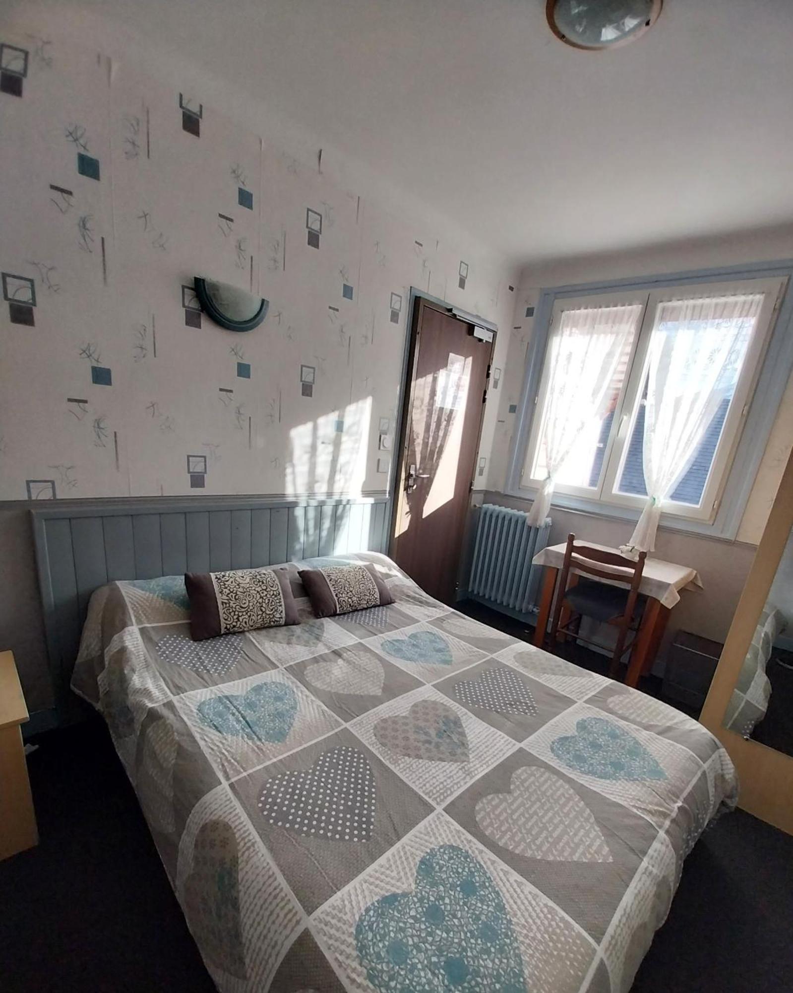 Hotel Les Deux Cols Sainte-Marie-de-Campan Esterno foto
