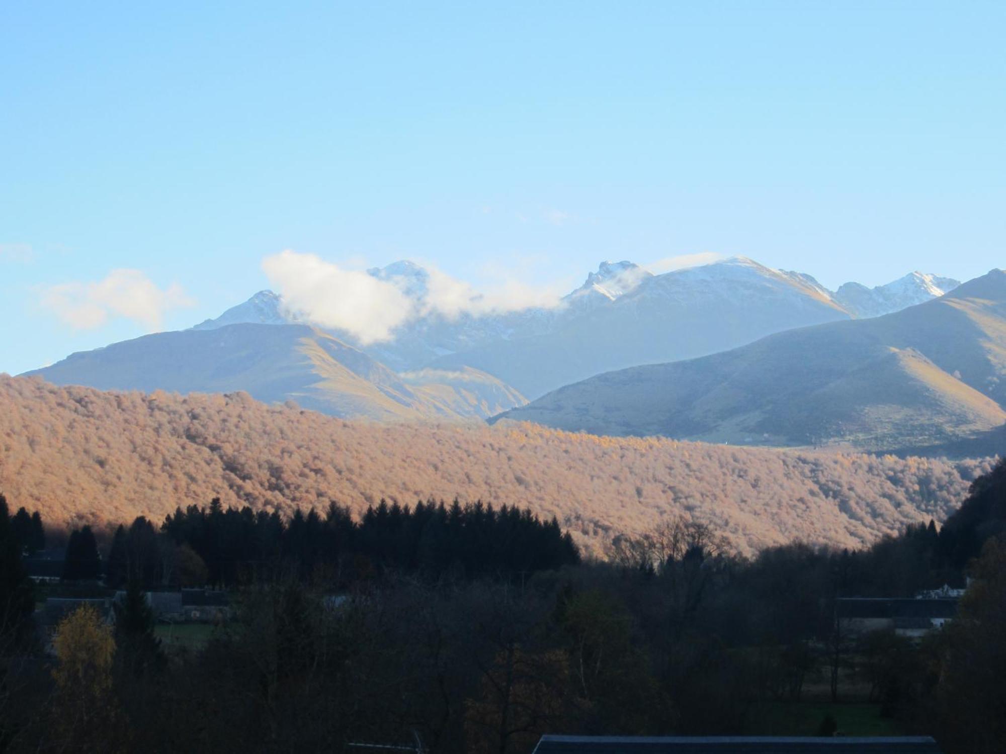 Hotel Les Deux Cols Sainte-Marie-de-Campan Esterno foto