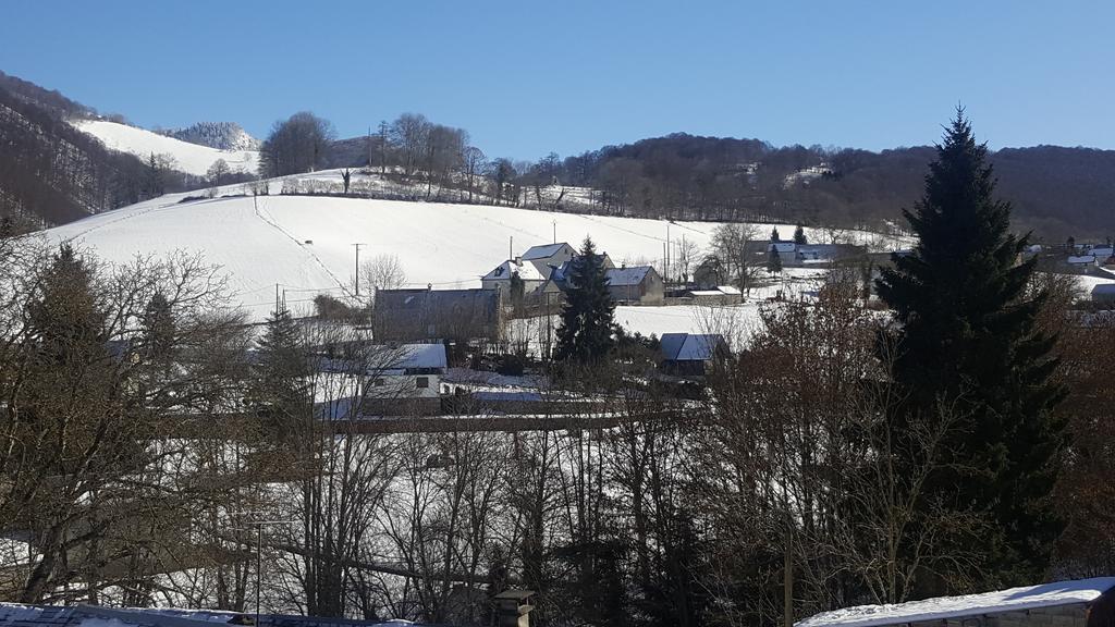 Hotel Les Deux Cols Sainte-Marie-de-Campan Esterno foto